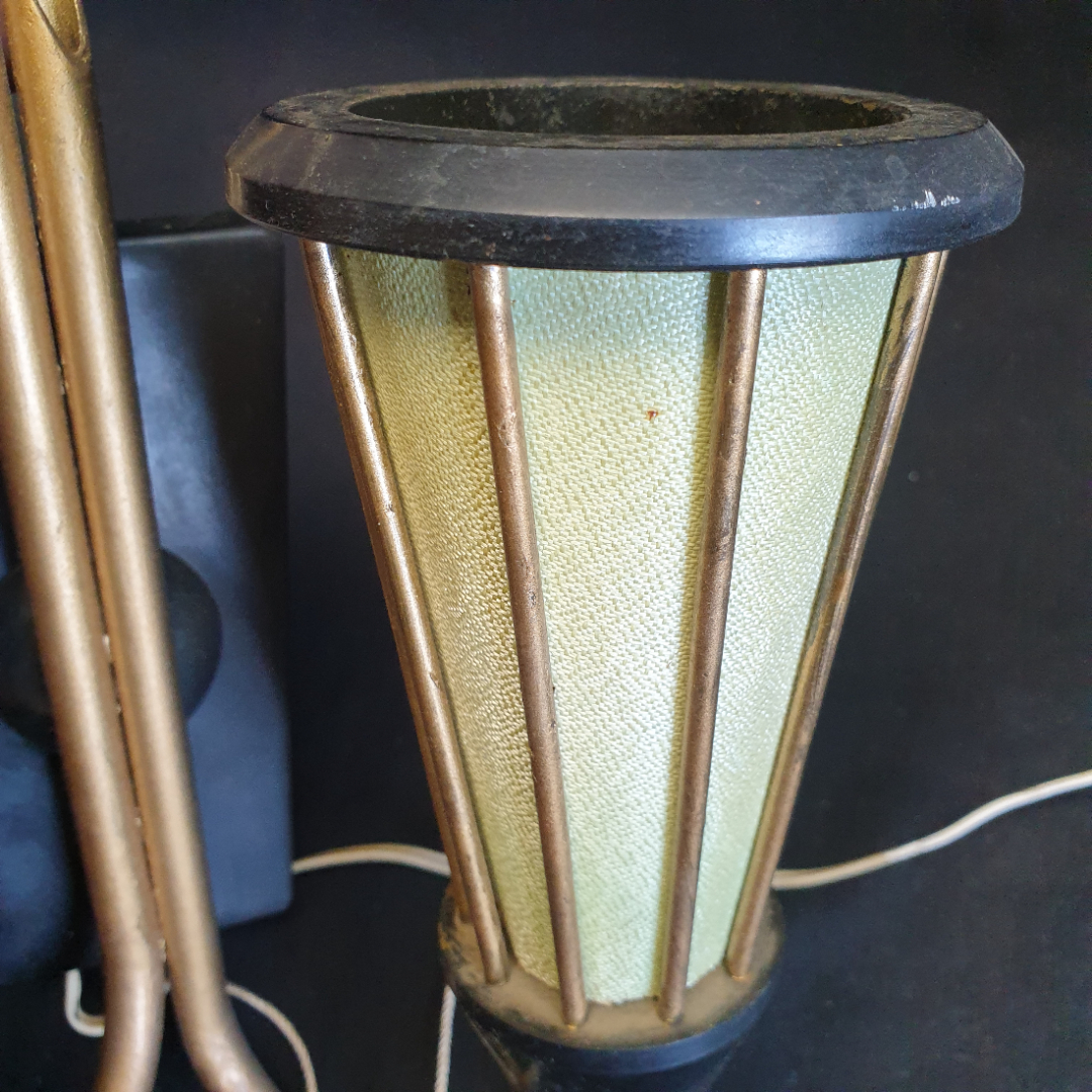 Светильник (бра) на две лампы, узкий цоколь, работает, 1976г. СССР. Картинка 8